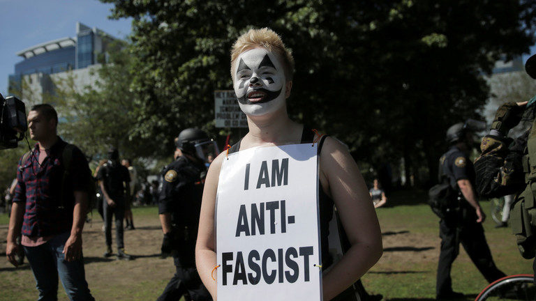 Click to enlarge Antifa protester