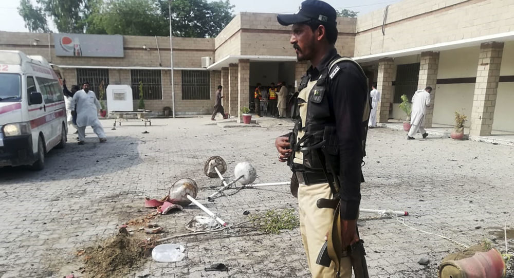 pakistan suicide bomb