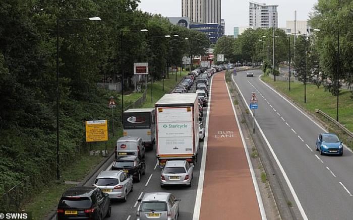 Click to enlarge Bristol M32