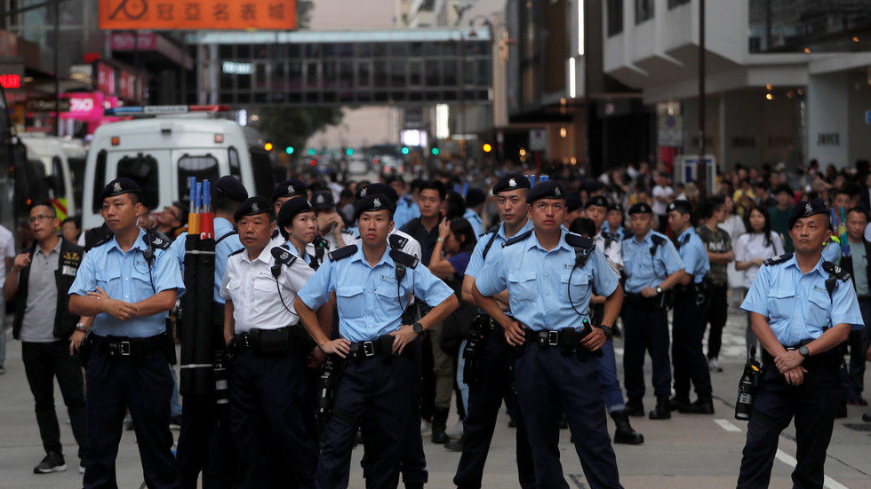 Click to enlarge hong kong police