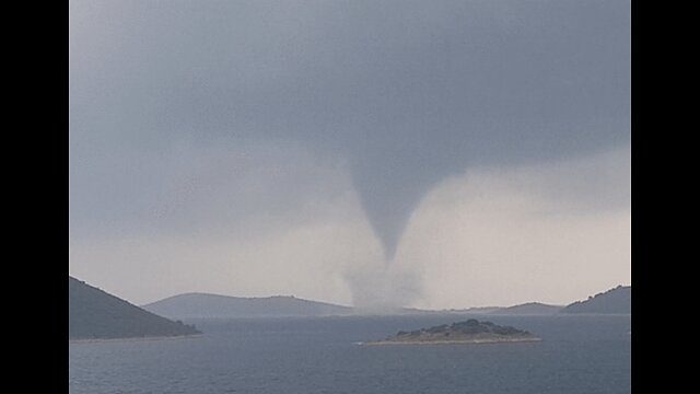 waterspout