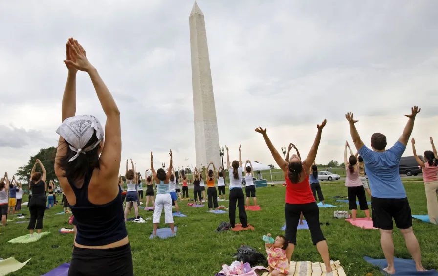 Click to enlarge yoga washington monument