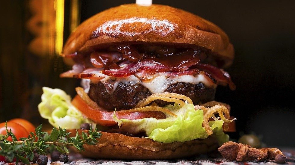Click to enlarge hamburger russian