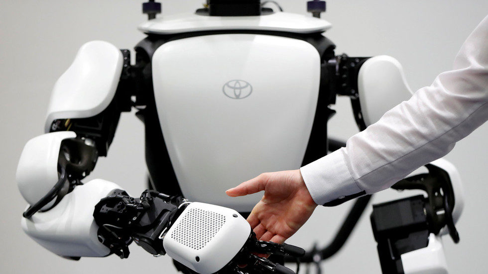 white robot