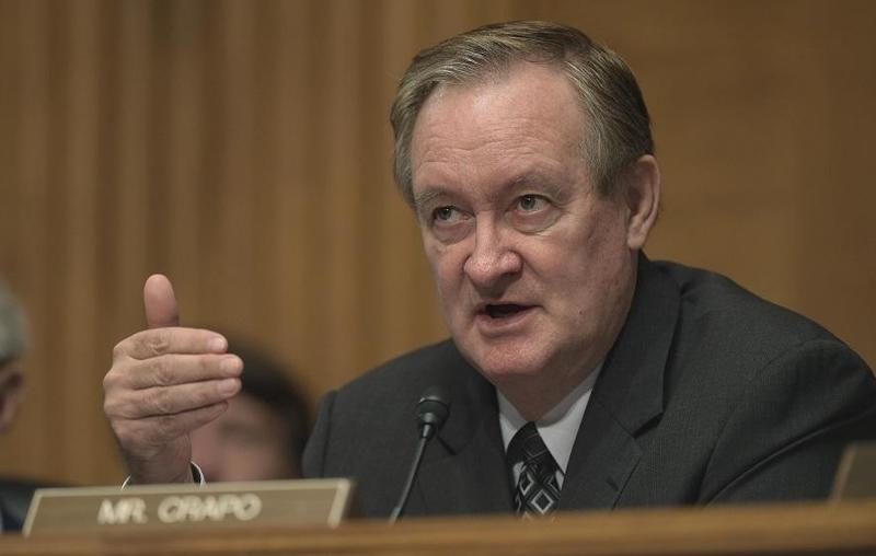 Mike Crapo