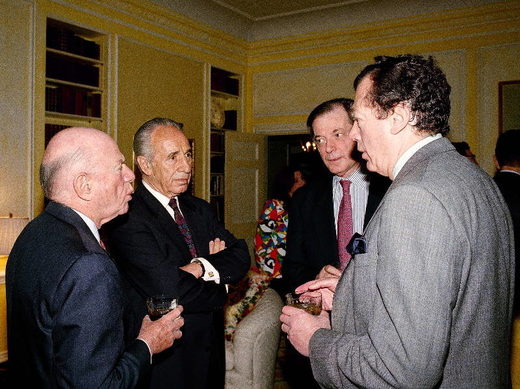Click to enlarge Shimon peres, edgar bronfman Laurence Tisch Itamar Rabinowitz