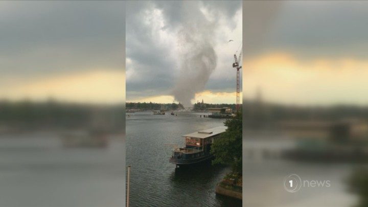 wATERSPOUT