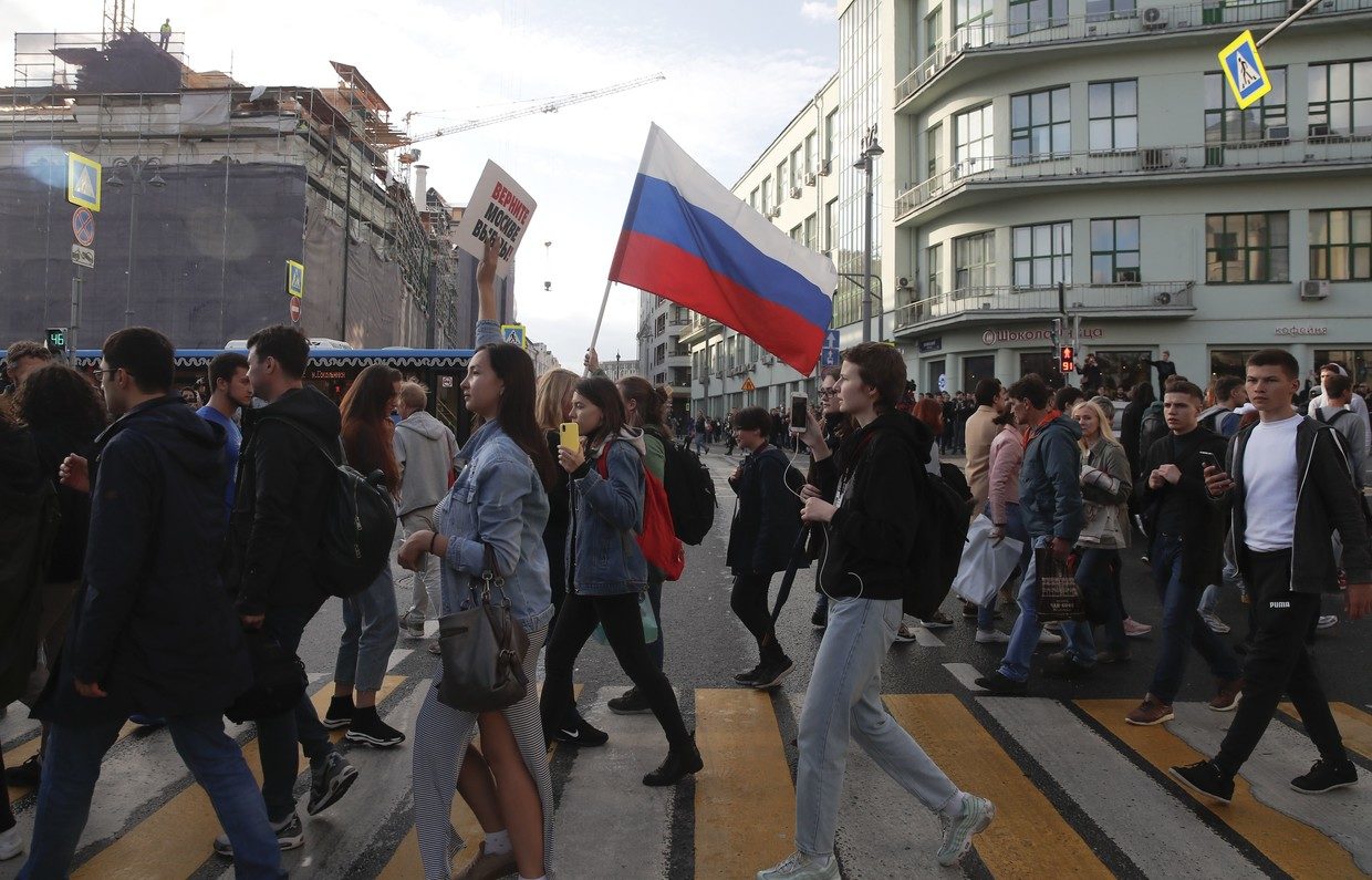 Click to enlarge moscow rally