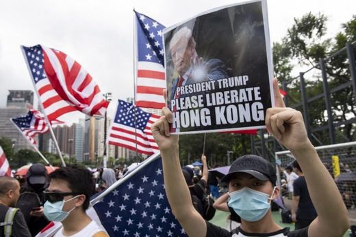 Click to enlarge trump hong kong protesters