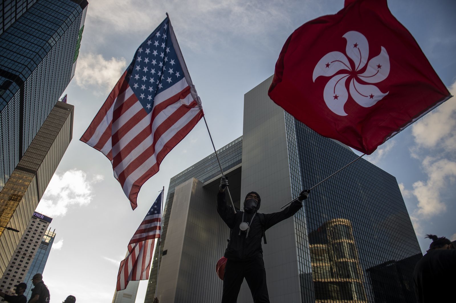 Click to enlarge Hong Kong flag US american flag protests