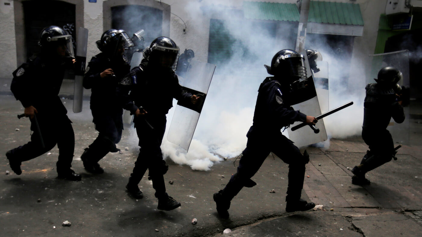 riot police honduras protests