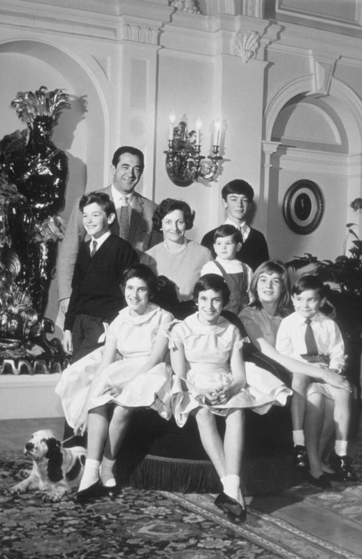 Click to enlarge robert maxwell ghislane maxwell