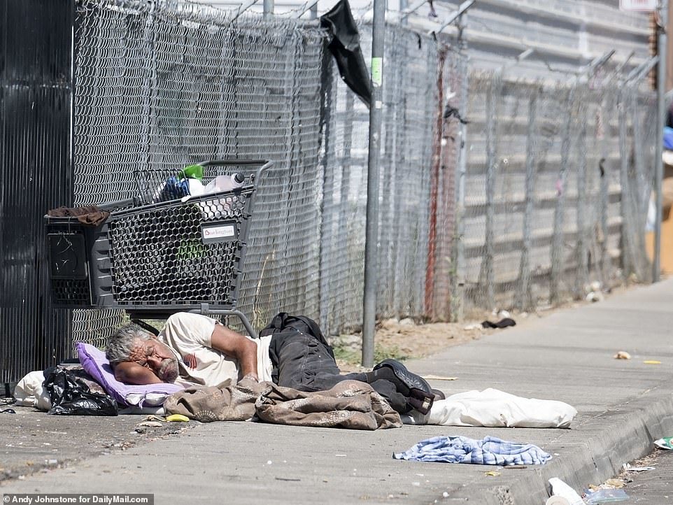 California's homeless crisis getting worse as business owners confr...