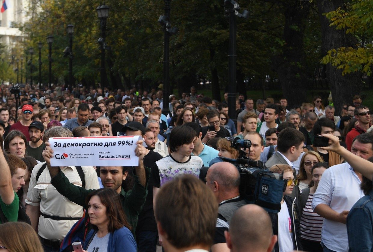 Click to enlarge protests moscow