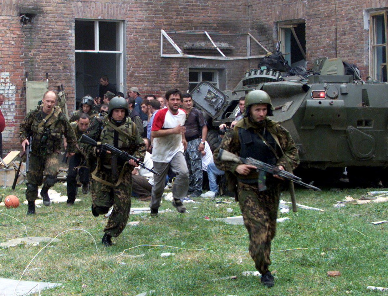 Click to enlarge terrorist escape