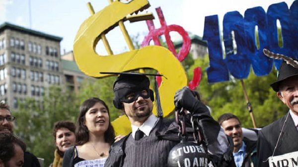 Click to enlarge Harvard wealthier than countries