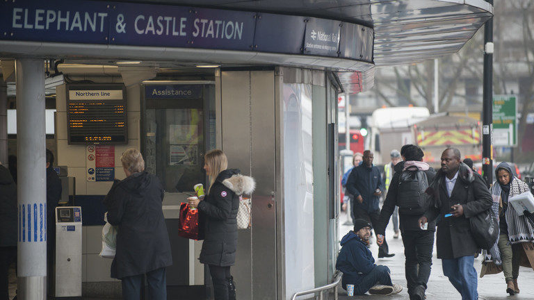 Elephant and Castle station