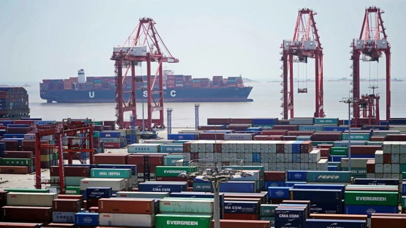 Click to enlarge shipping containers china tariffs