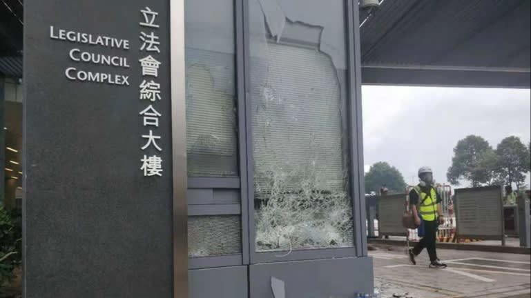 Click to enlarge Hong Kong protestor vandalism