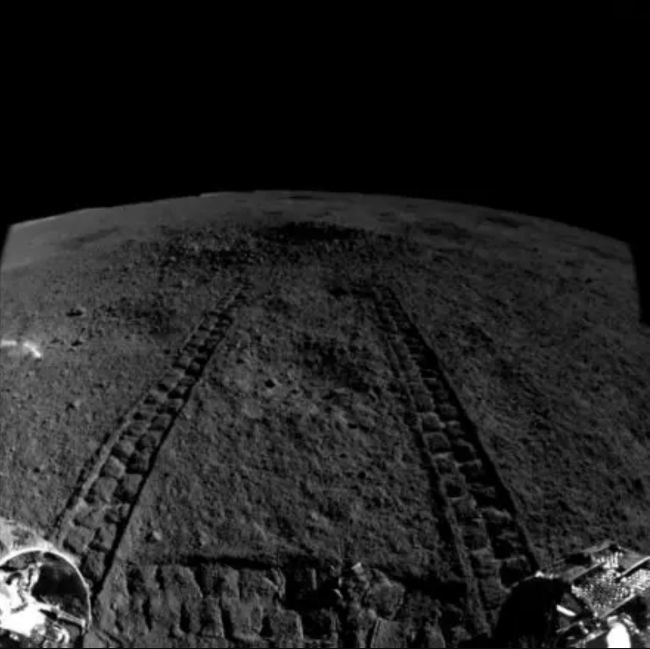 Click to enlarge yutu-2 china moon probe tracks