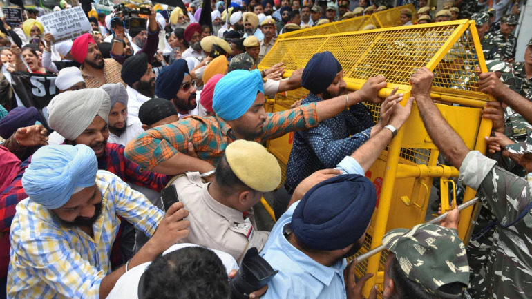 Click to enlarge Sikh