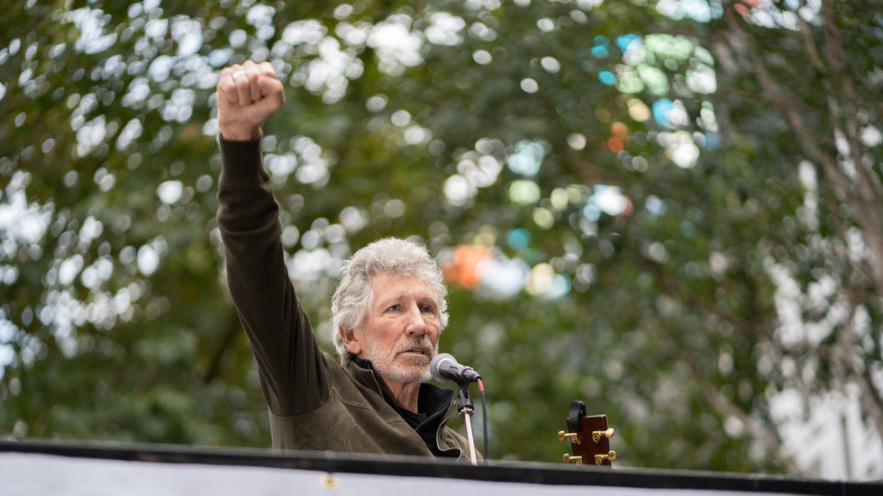 Roger Waters