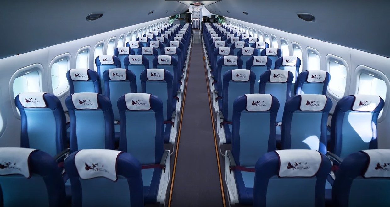 Click to enlarge MC-21 airplane airliner cabin