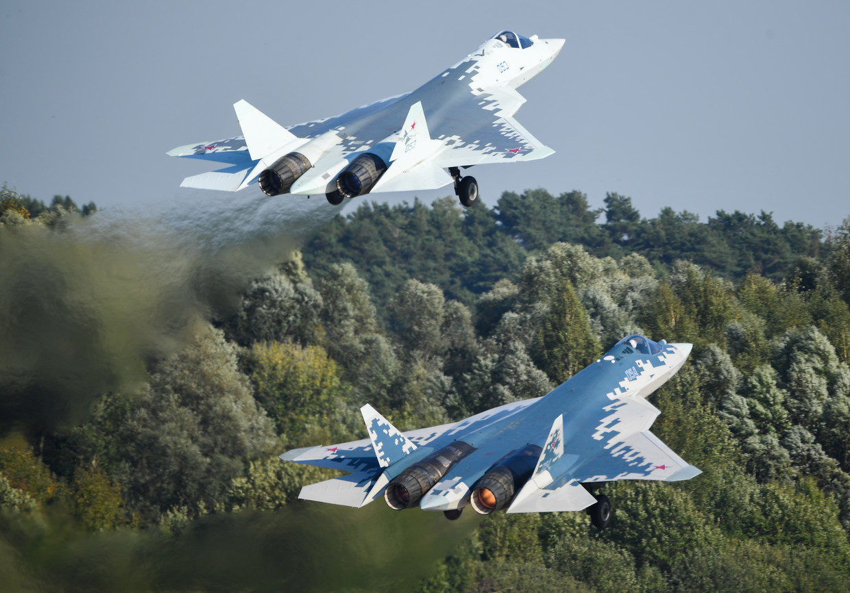 Click to enlarge Su-57s MAKS-2019 Russian jet
