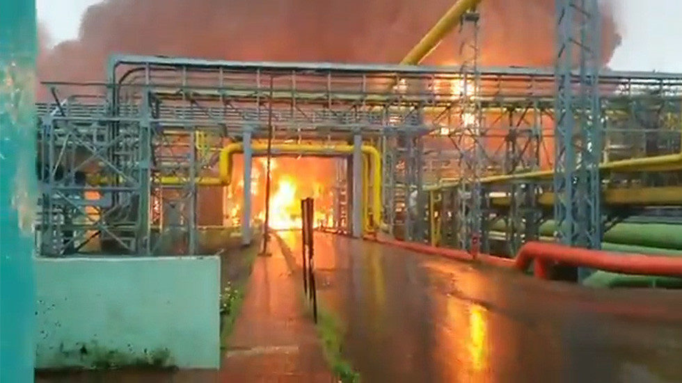 India fire oil