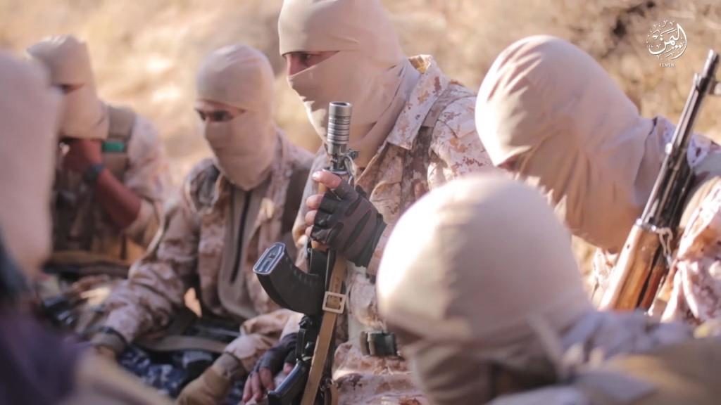 Click to enlarge weapons ISIS serbia