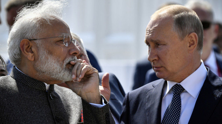 Click to enlarge putin and modi