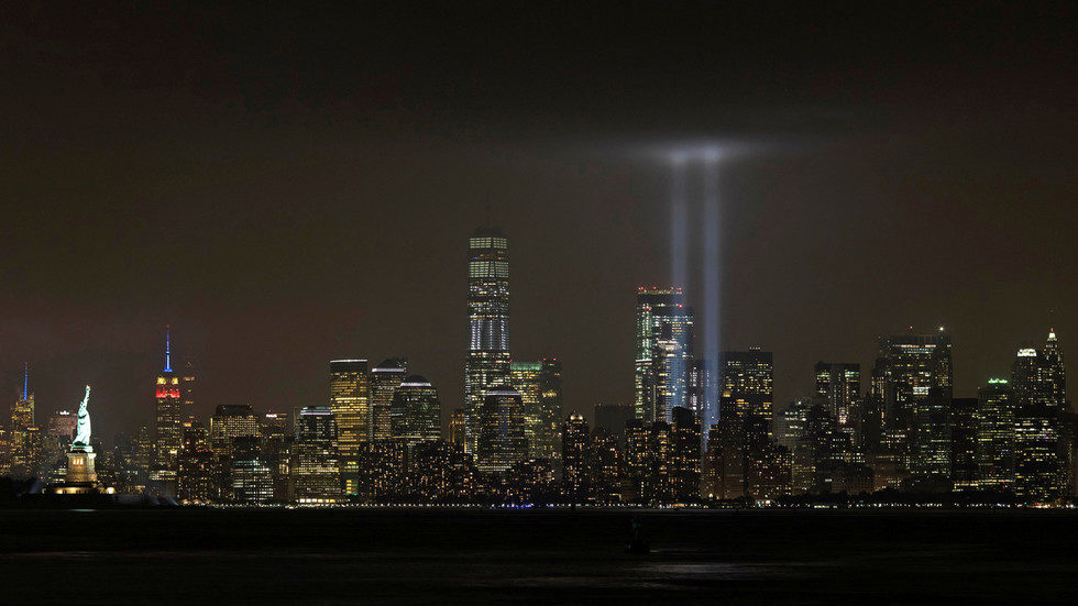 Click to enlarge 9/11 wtc lights