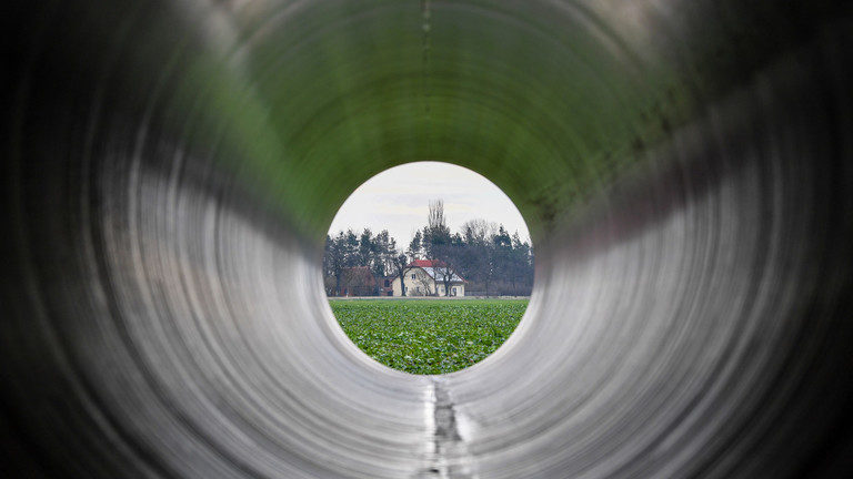 pipe