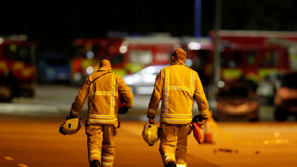 Click to enlarge firemen