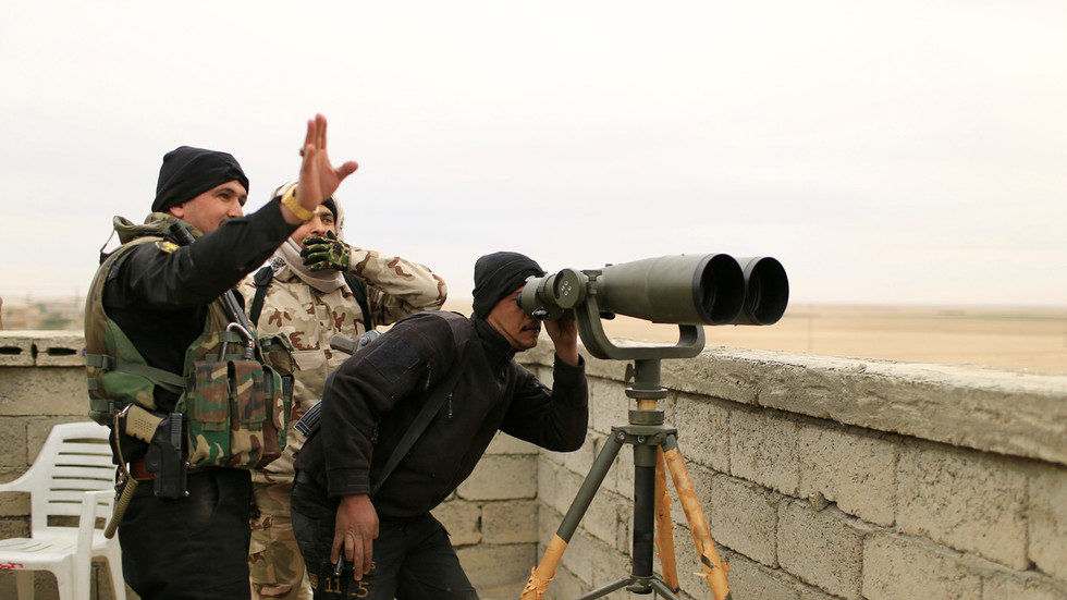 Click to enlarge iraqi troops