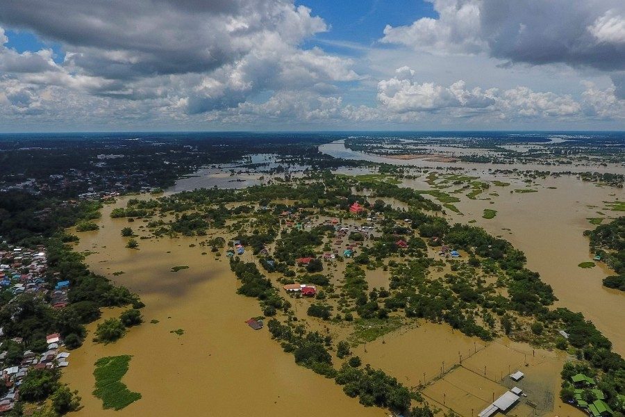 Thousand’s Homeless as Floods Submerge Northeastern Thailand