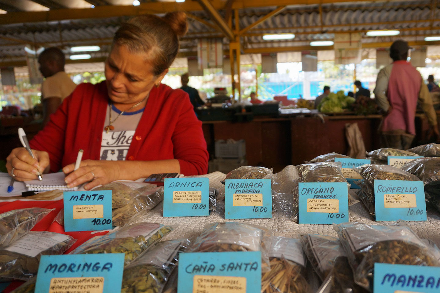 Click to enlarge traditional herbal medicine stand cuba