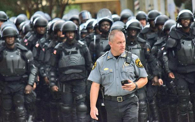 Click to enlarge US Police