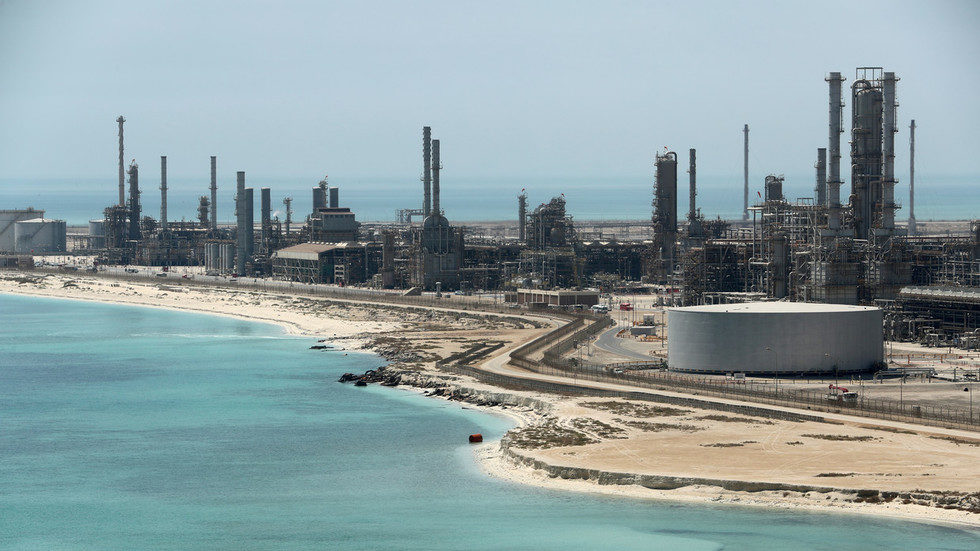 Saudi Aramco's Ras Tanura oil refinery and oil terminal