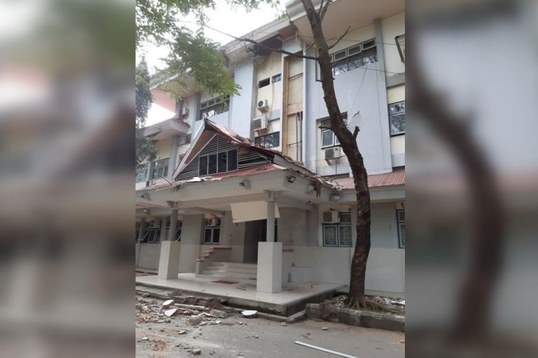 Click to enlarge Indonesia earthquake