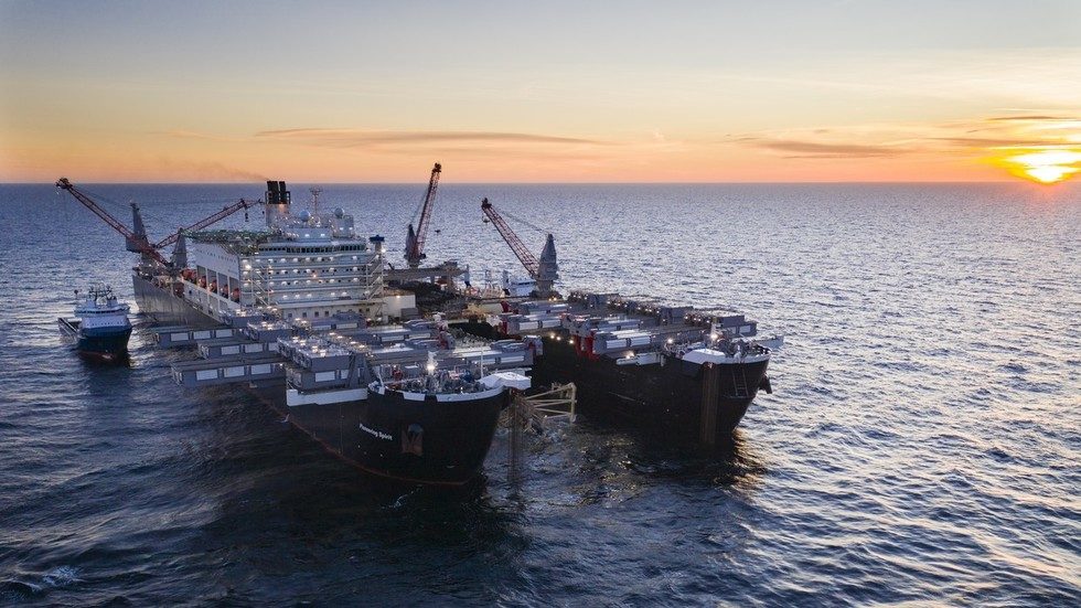 oil refinery