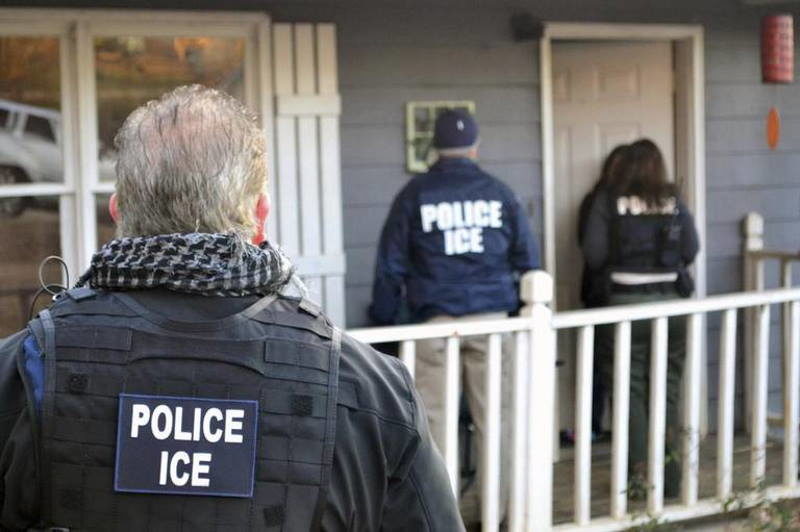 Click to enlarge ICE agents florida