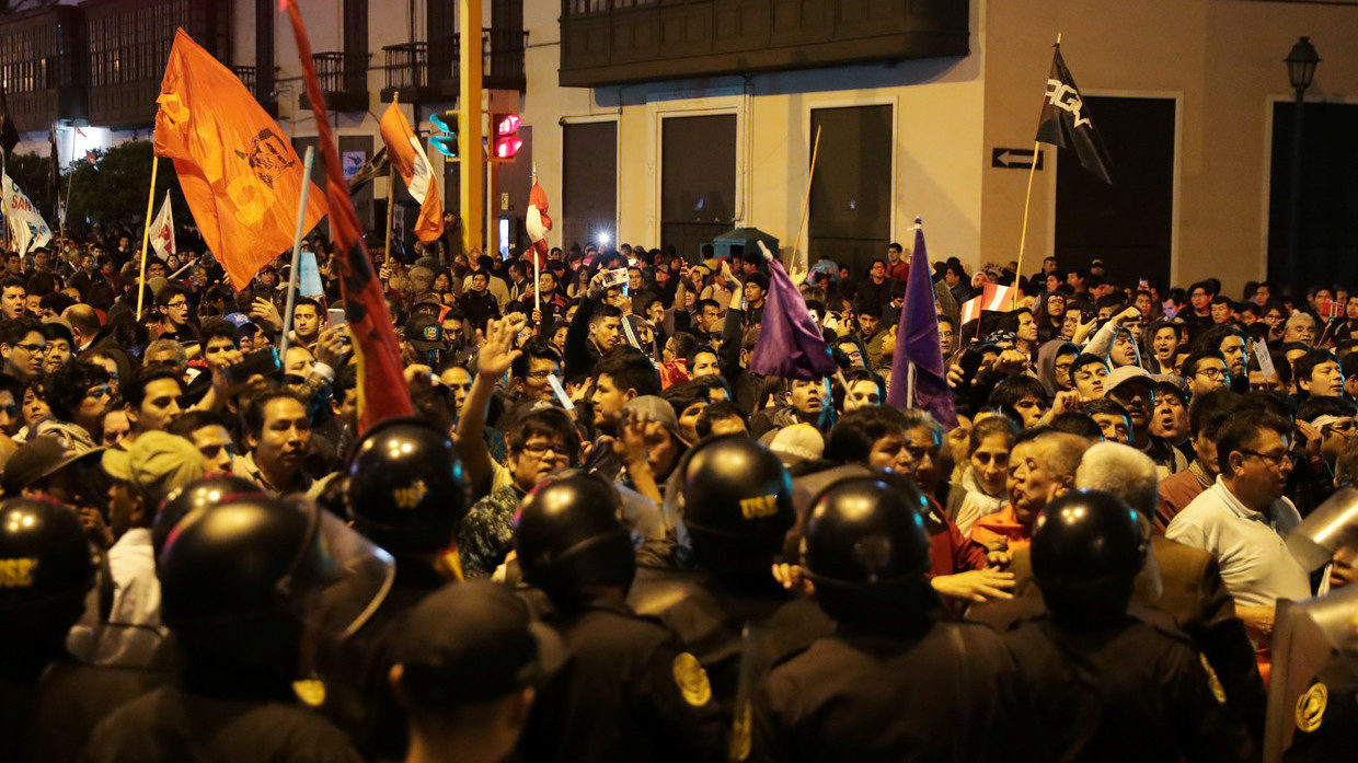 Click to enlarge Peru protest rally