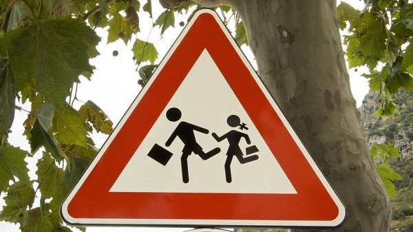 Crossing sign