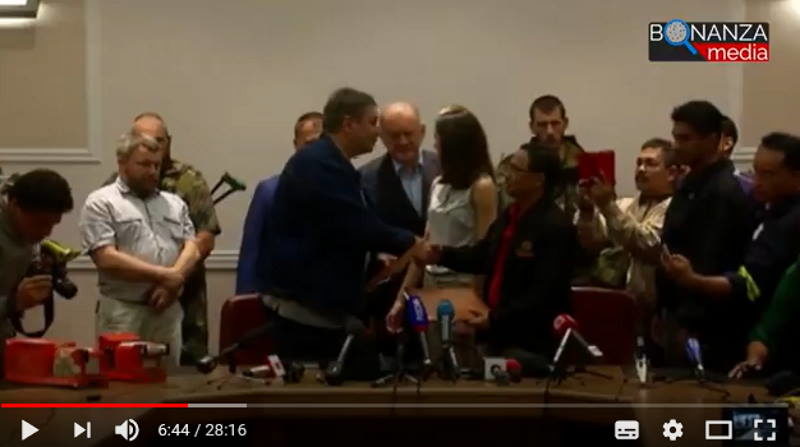 Black box recovery MH17 crash Ukraine