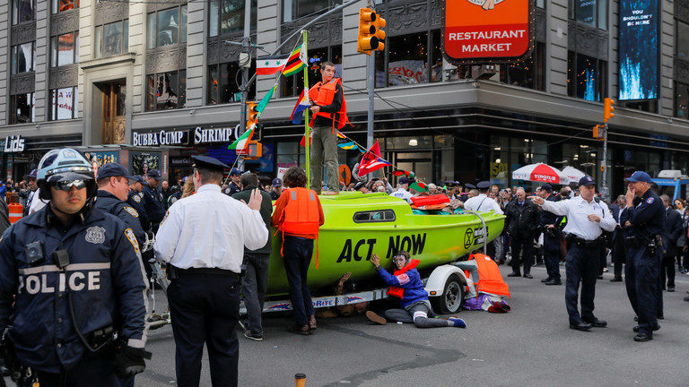 Click to enlarge Extinction Rebellion protest