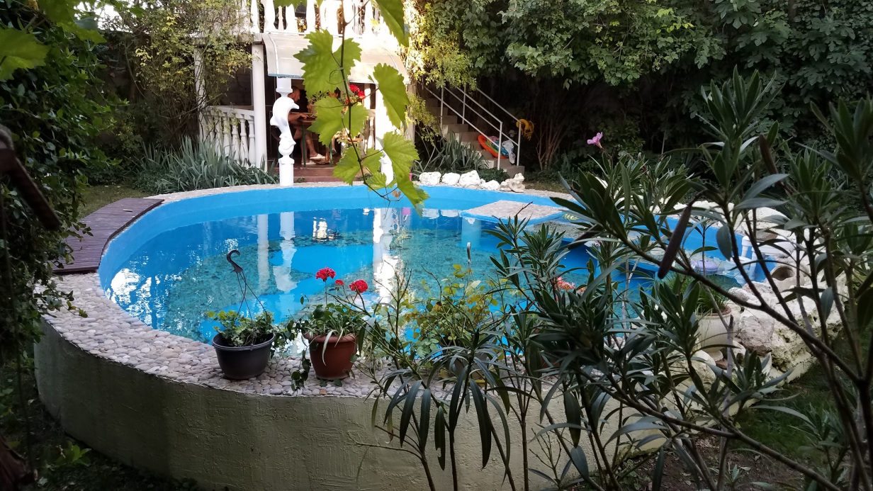 Click to enlarge guest house crimea