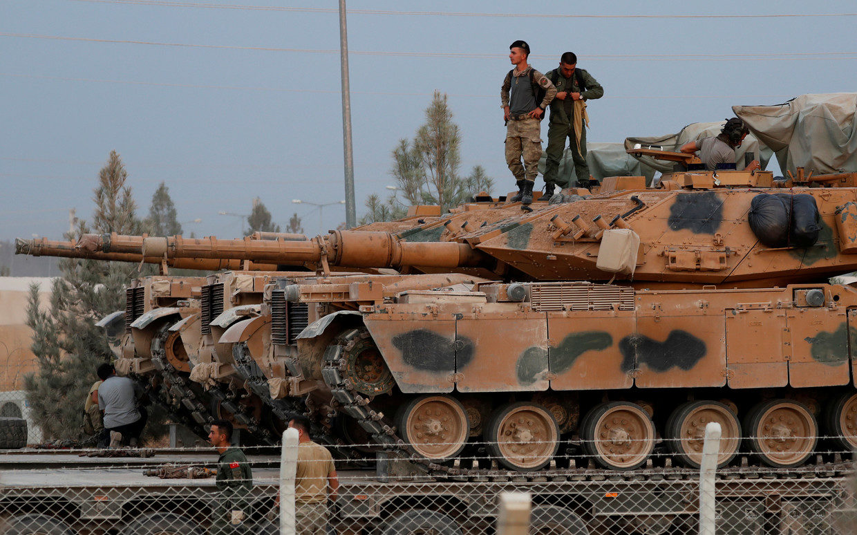 Click to enlarge turkish troops