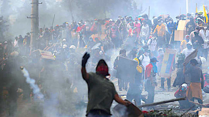 Click to enlarge Quito protest