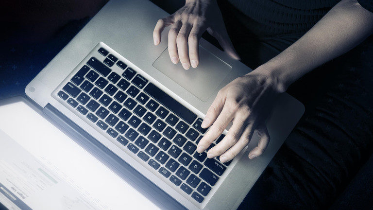 Click to enlarge laptop